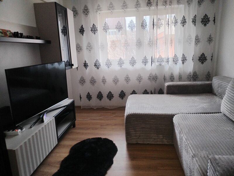 Sectorul 3, str. Lacramioarei.