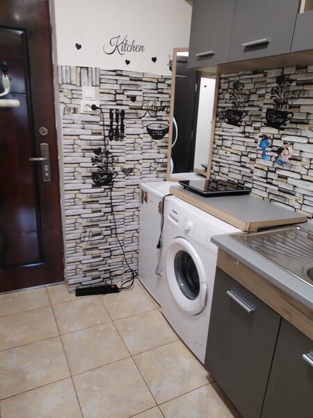 Sectorul 3, str. Lacramioarei.