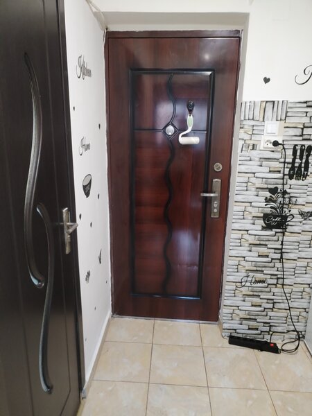 Sectorul 3, str. Lacramioarei.